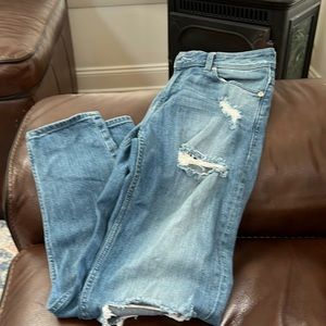 Divided H&M Women’s Distressed Jeans: Size 2